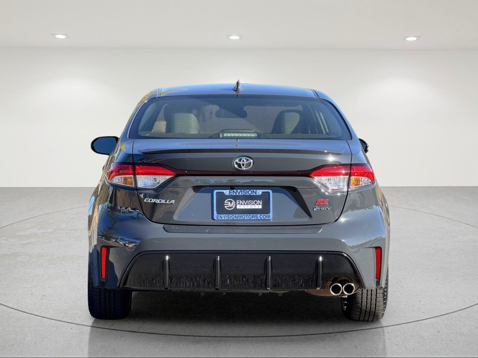 Used 2026 Toyota Corolla SE FWD image 5