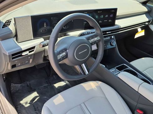 New 2026 Hyundai Sonata SEL FWD image 10