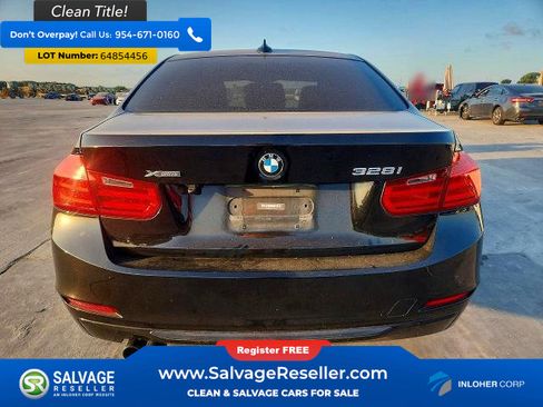 Used 2013 BMW 328i xDrive Sedan AWD/4WD image 8