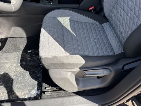 New 2026 Volkswagen Tiguan S image 13