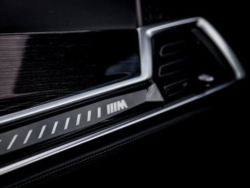 New 2026 BMW X5 M Competition w/ Executive Package image 25