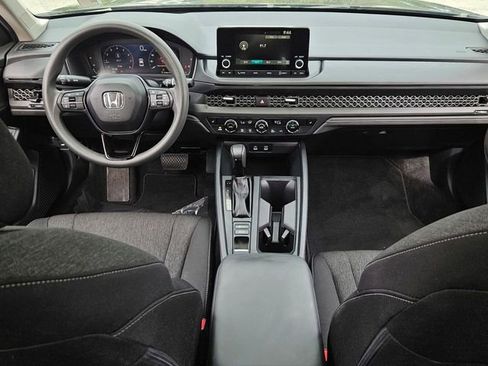 Used 2025 Honda Accord SE image 24