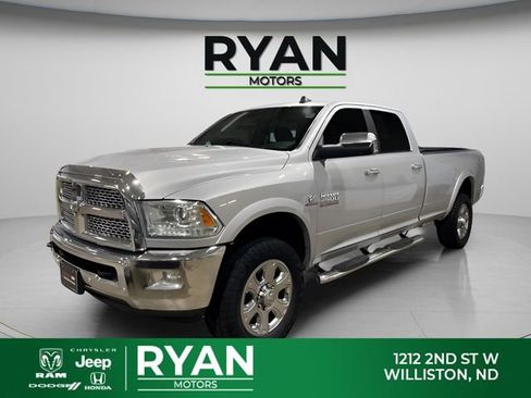Used 2018 RAM 2500 Laramie w/ Cold Weather Group AWD/4WD image 7