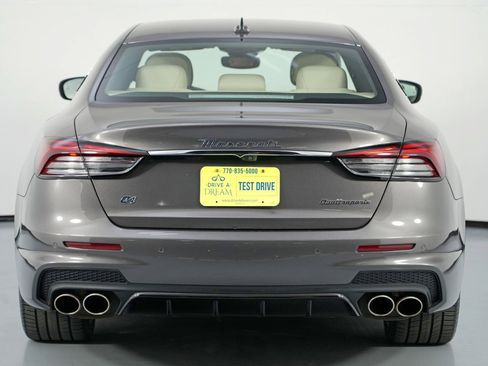 Used 2022 Maserati Quattroporte Modena Q4 image 56