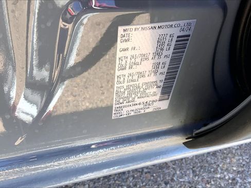 Used 2024 Nissan Frontier PRO-4X w/ Off-Road Protection Package image 33