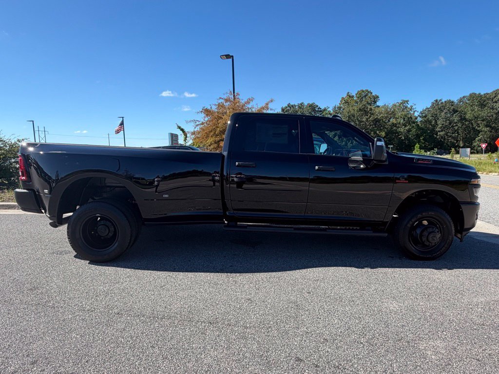 New 2027 RAM 3500 Tradesman AWD/4WD image 22