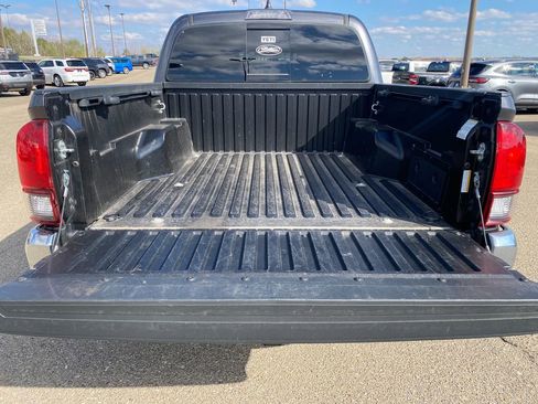 Used 2023 Toyota Tacoma SR5 image 28