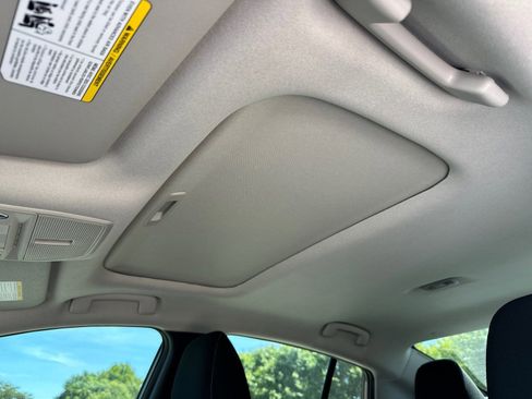 New 2026 Nissan Sentra SV w/ SV Convenience Package FWD image 32
