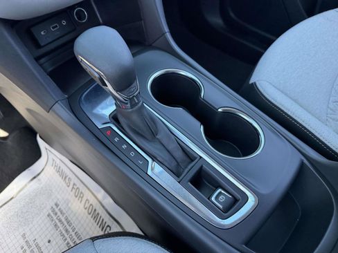Certified 2023 Chevrolet Equinox LS w/ LS Convenience Package FWD image 19