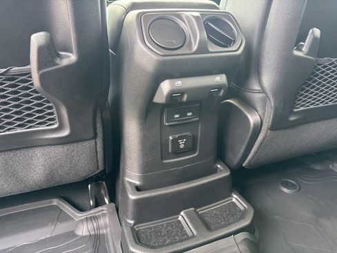 New 2026 Jeep Wrangler Unlimited Sahara AWD/4WD image 22