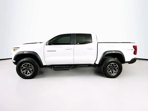 Used 2023 Chevrolet Colorado ZR2 image 3