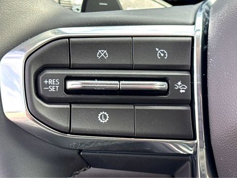 New 2026 GMC Terrain Denali w/ LPO, Floor Liner Package image 16