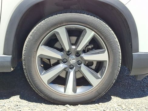 Used 2024 Honda Pilot Elite image 8
