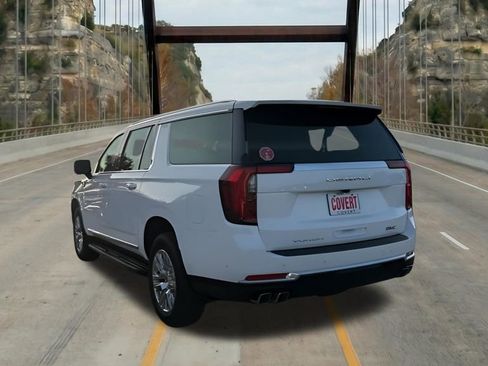 New 2026 GMC Yukon XL Denali RWD image 8