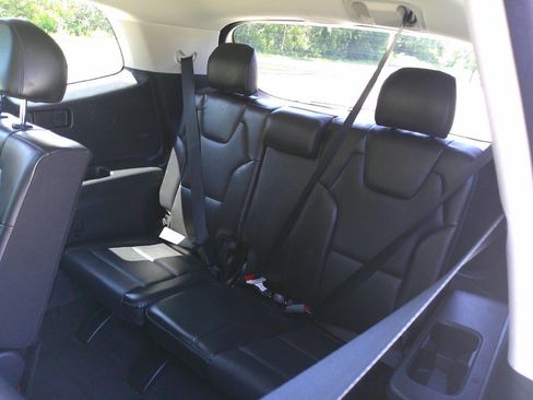 Used 2021 Kia Telluride LX image 14