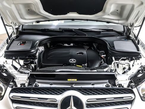 Certified 2022 Mercedes-Benz GLC 300 image 12