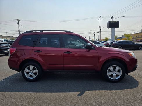 Used 2013 Subaru Forester 2.5X w/ Alloy Wheel Pkg AWD/4WD image 5