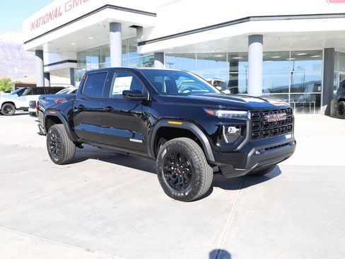 New 2026 GMC Canyon Elevation w/ Convenience Package AWD/4WD image 8