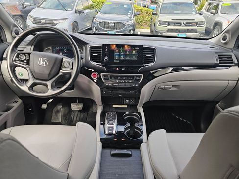 Used 2020 Honda Pilot Touring image 21