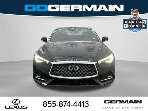 Used 2018 INFINITI Q60 Red Sport 400 w/ Pro Active Package image 11