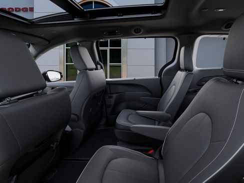 New 2026 Chrysler Pacifica Limited image 49