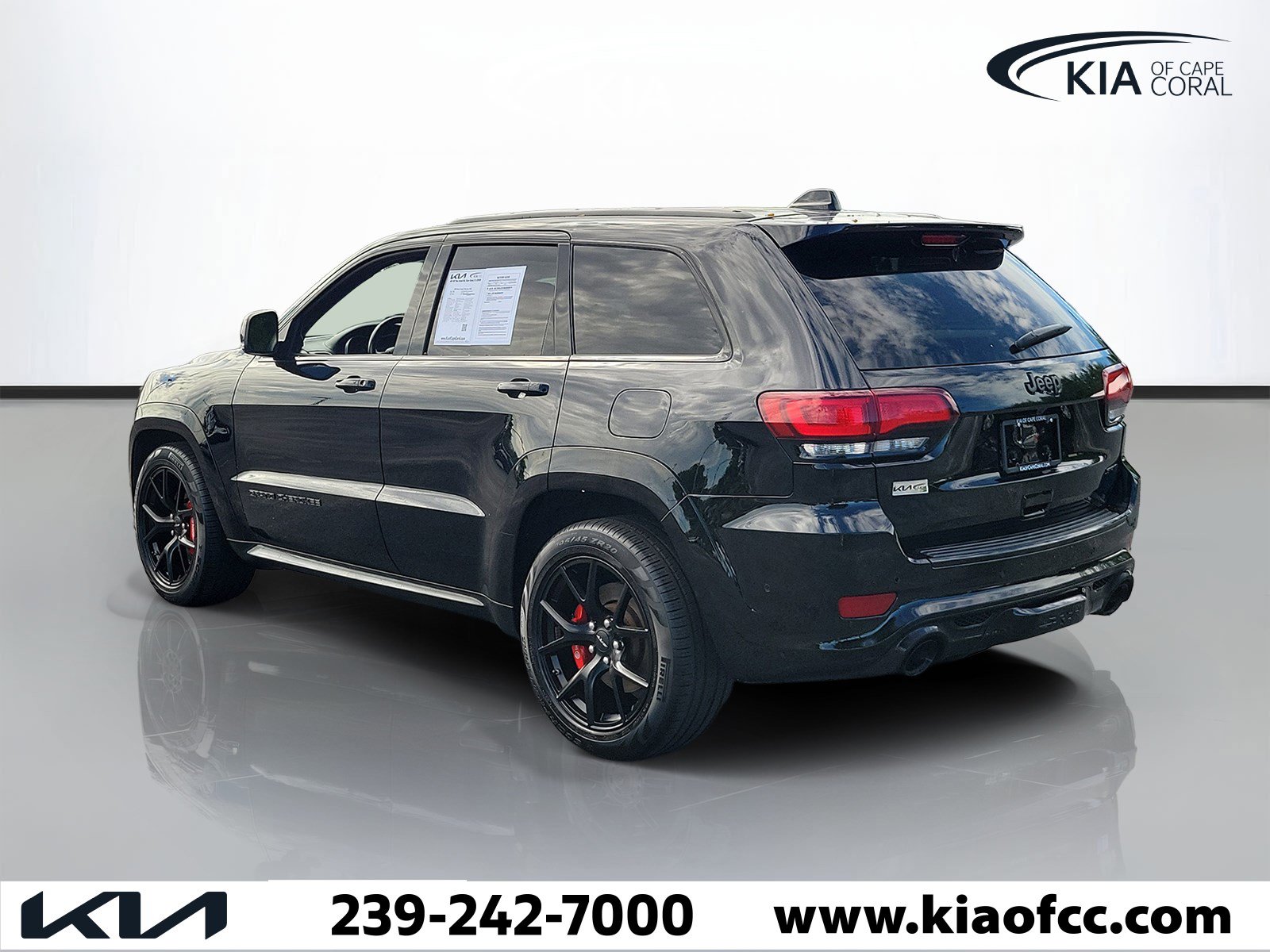 Used 2019 Jeep Grand Cherokee SRT AWD/4WD image 4
