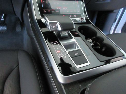 Used 2025 Audi Q7 3.0T Premium Plus w/ Premium Plus Package AWD/4WD image 59