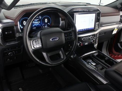 Used 2022 Ford F150 Lariat image 8