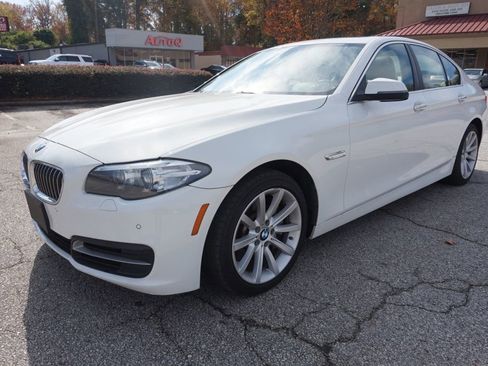 Used 2014 BMW 535i xDrive Sedan image 3