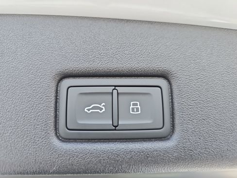 New 2026 Audi SQ5 Premium Plus image 13