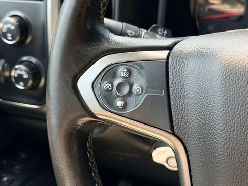 Used 2019 Chevrolet Silverado 1500 LT AWD/4WD image 11