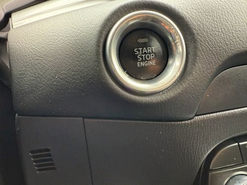 Used 2020 MAZDA CX-5 Touring image 25