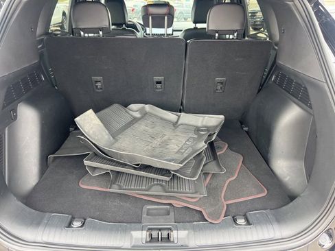 Certified 2023 Ford Escape ST-Line Select w/ Tech Pack #2 image 24