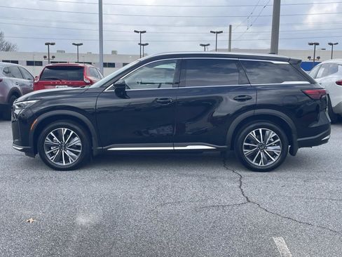 Certified 2026 INFINITI QX60 Luxe w/ Cargo Package image 2