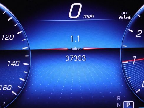 Certified 2023 Mercedes-Benz GLB 250 image 14