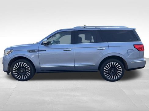 Used 2019 Lincoln Navigator Black Label AWD/4WD image 2