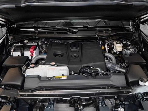 Used 2025 Toyota Tundra Limited image 20