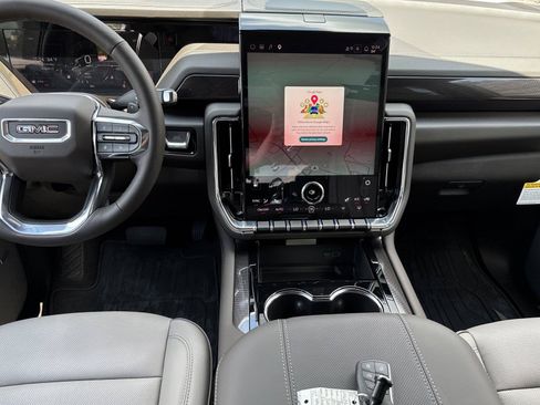 New 2026 GMC Yukon Elevation RWD image 12