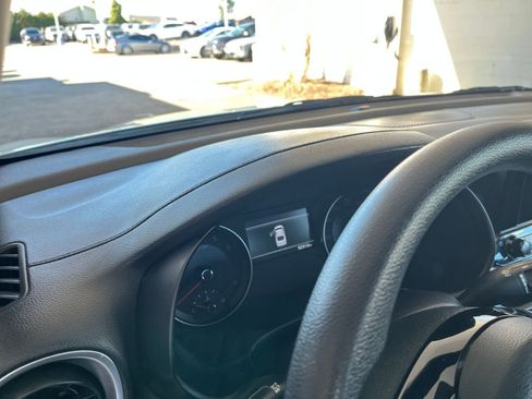 Used 2023 Kia Forte LXS image 34