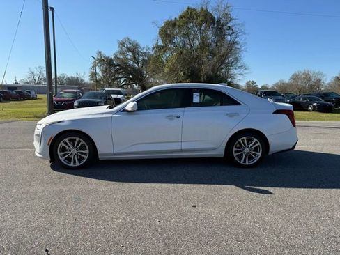 Used 2020 Cadillac CT4 Luxury w/ Cold Weather Package image 3