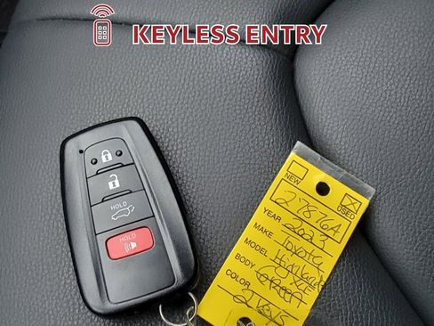 Certified 2023 Toyota Highlander XLE image 32