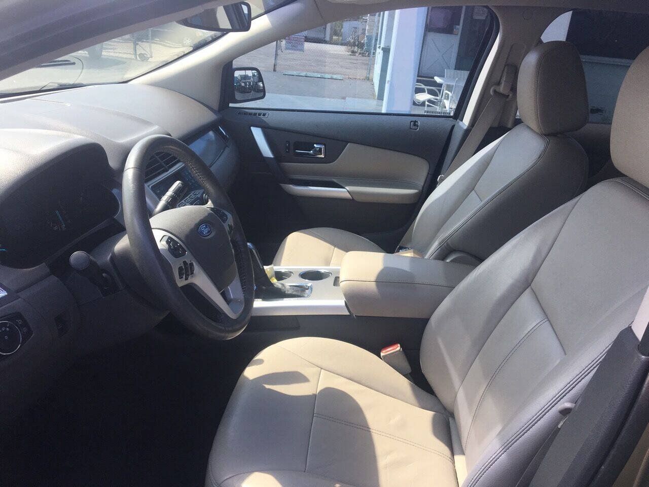Used 2012 Ford Edge SEL FWD image 14