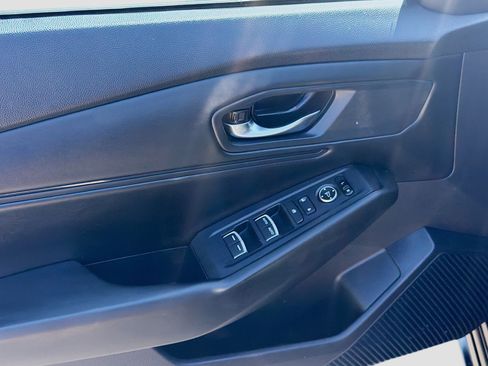Used 2023 Honda Accord EX image 16