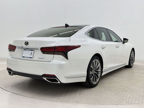Used 2022 Lexus LS 500 w/ Interior Upgrade Package RWD image 9