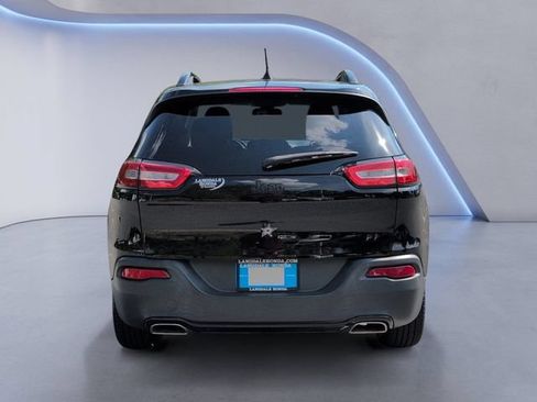 Used 2017 Jeep Cherokee Sport FWD image 8