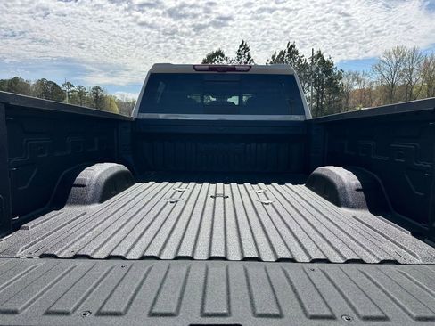 New 2026 GMC Sierra 2500 AT4X w/ LPO, Black Badging Package image 19