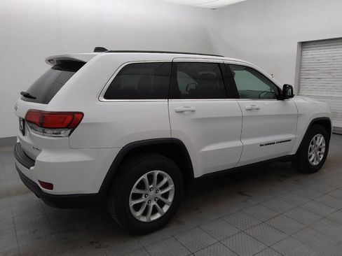 Used 2022 Jeep Grand Cherokee Laredo E image 10