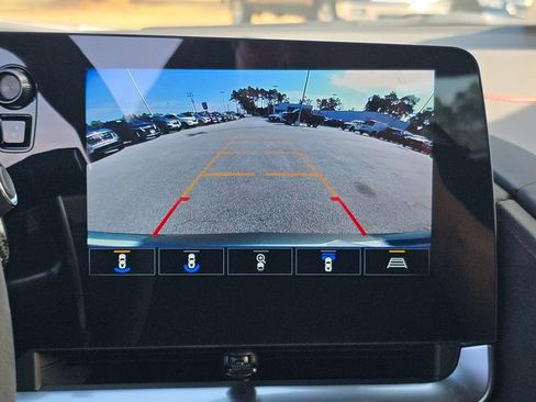 Used 2022 Chevrolet Corvette Stingray Premium Cpe w/ Z51 Performance Package image 20