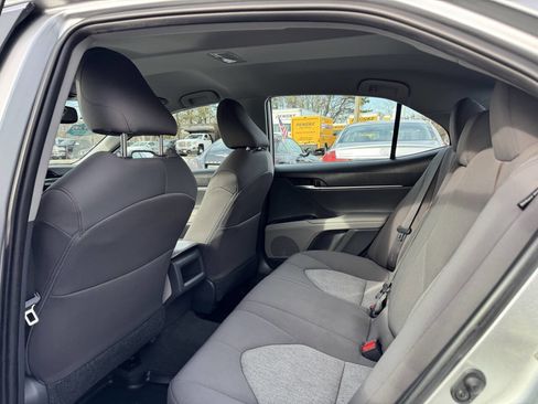 Used 2019 Toyota Camry LE w/ Convenience Package image 25