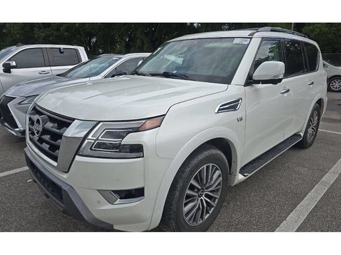 Used 2022 Nissan Armada SL w/ Captain's Chairs Package RWD image 1